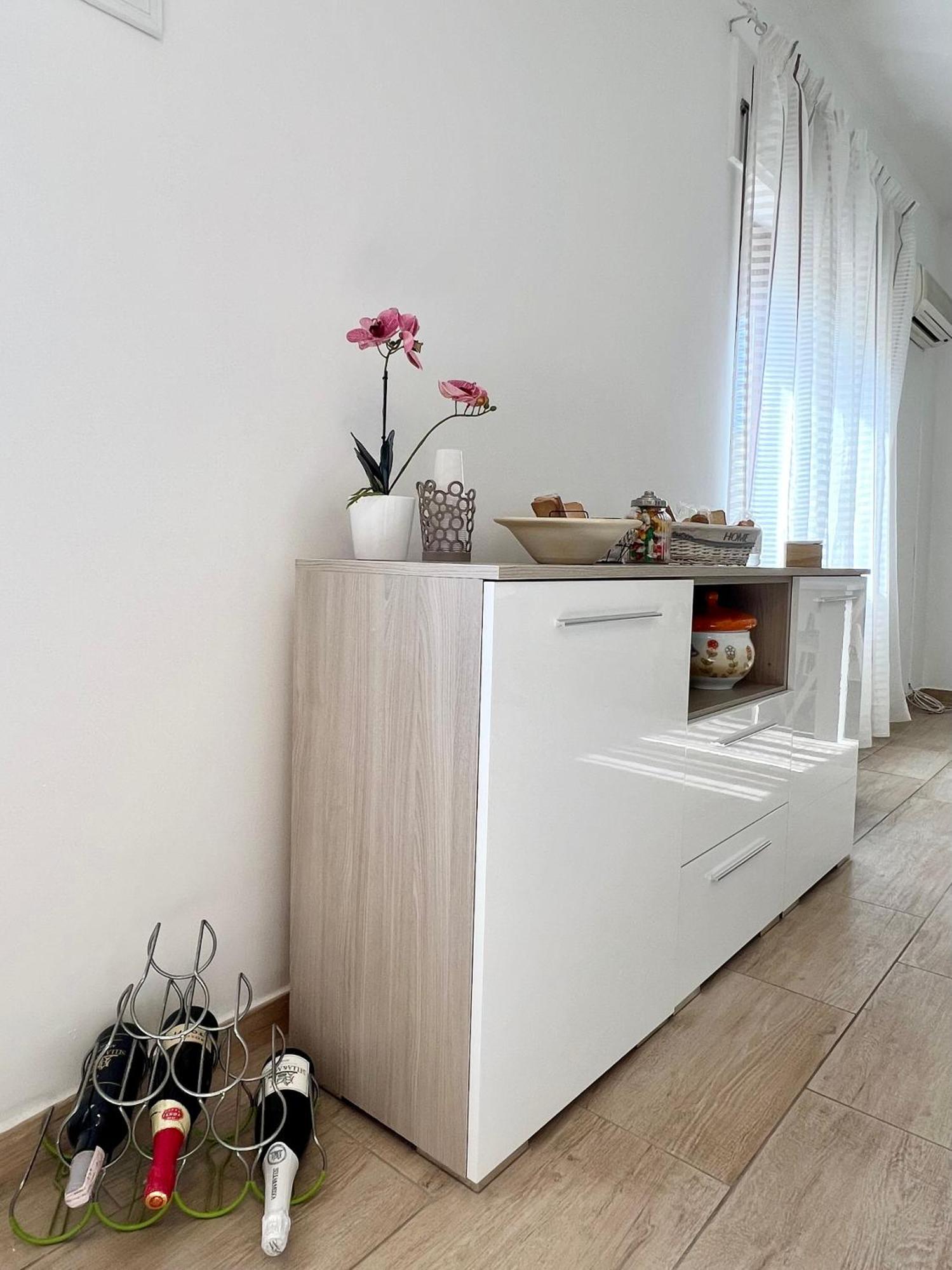 Come A Casa Tua 사사리 외부 사진